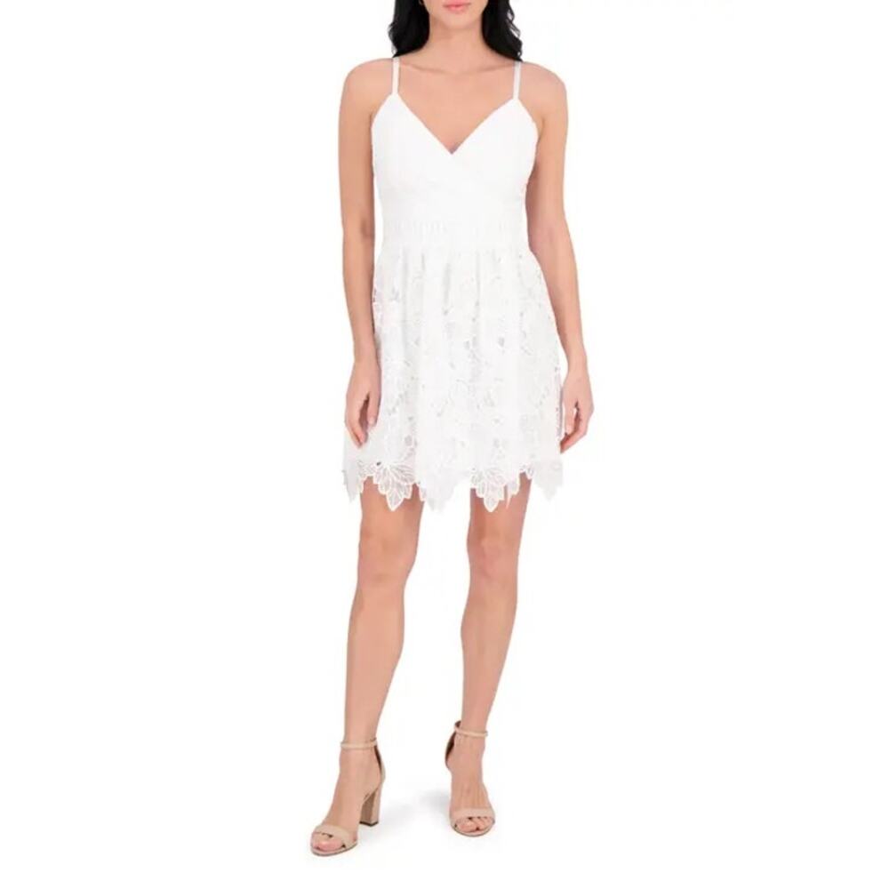 SIenna Women's Embroidered Lace V-Neck white Dress size 8